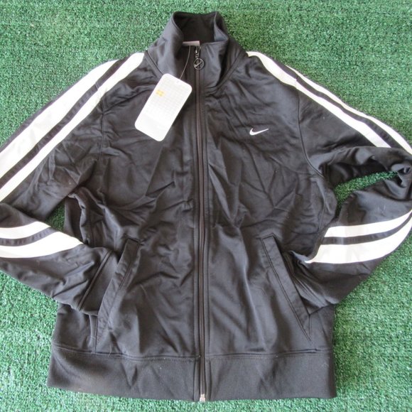 NWT Women's Size Medium Nike Active Black & White Zippered Jacket - Picture 1 of 12